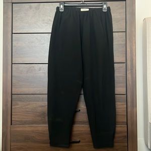 Babaton - Small Jogger